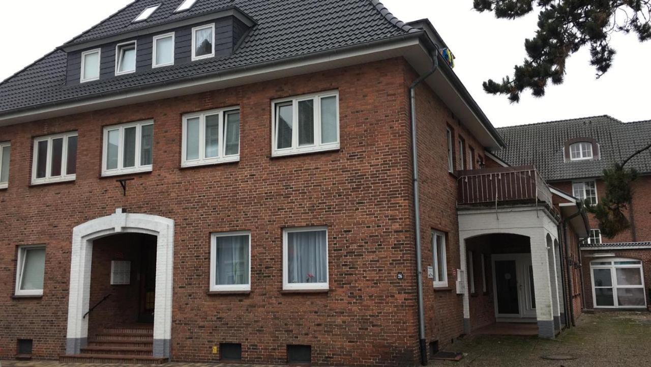 Altes Pastorat Am Husumer Hafen Apartment Husum  Ngoại thất bức ảnh
